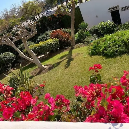 Pueblo Del Parque, Parc La Paloma Apartment *